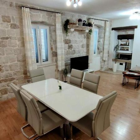 Apartman Old Town Трогир Екстериор снимка