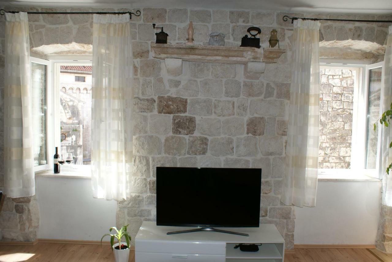Apartman Old Town Трогир Екстериор снимка