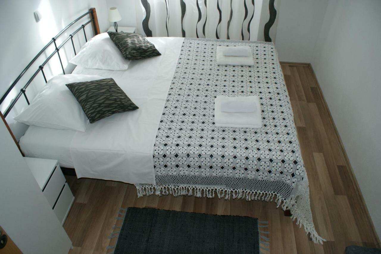 Apartman Old Town Трогир Екстериор снимка